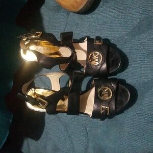 black size 8.5 michael Kors heels